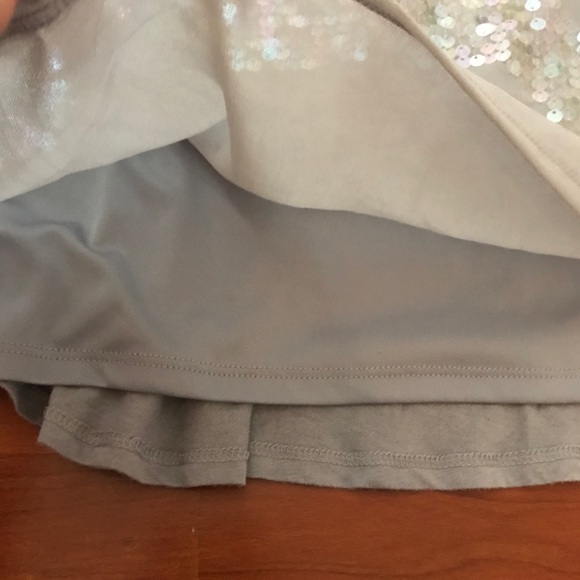 Express Sequin Striped Top - Picture 6 of 7